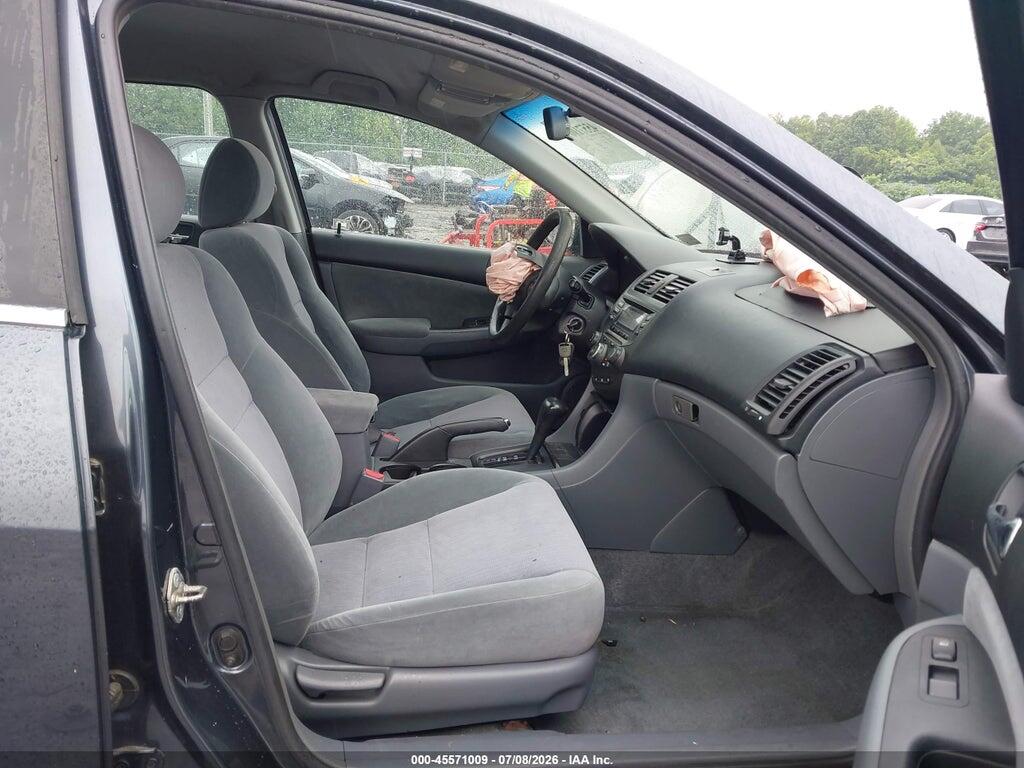 1HGCM56373A078985 2003 HONDA ACCORD SDN photo no. 5