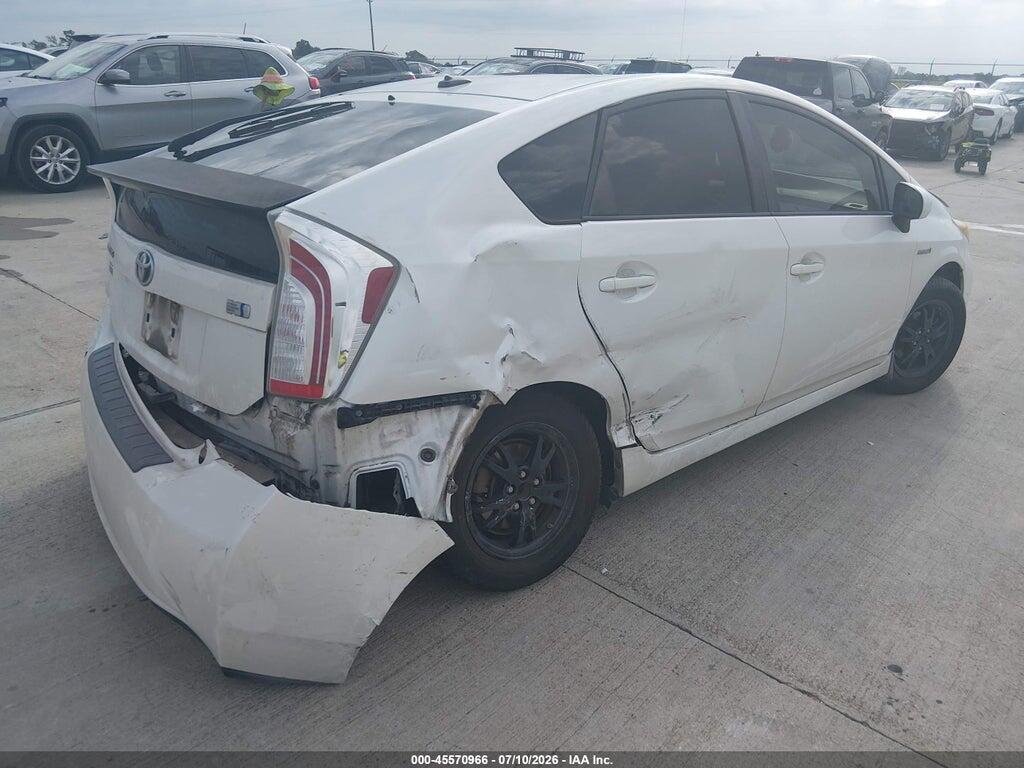JTDKN3DU3E1777511 2014 TOYOTA PRIUS photo no. 4
