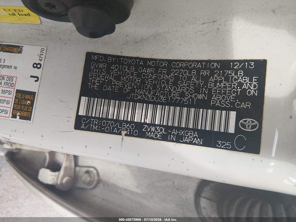 JTDKN3DU3E1777511 2014 TOYOTA PRIUS photo no. 9