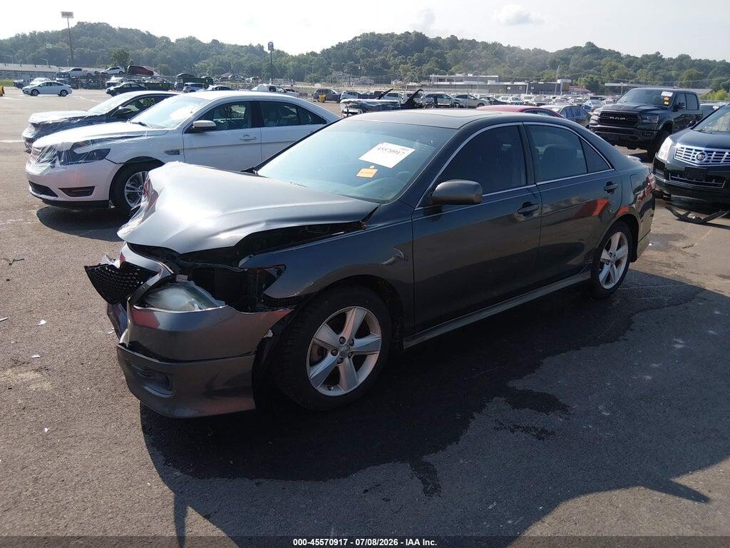 4T1BF3EK1BU221942 2011 TOYOTA CAMRY photo no. 2