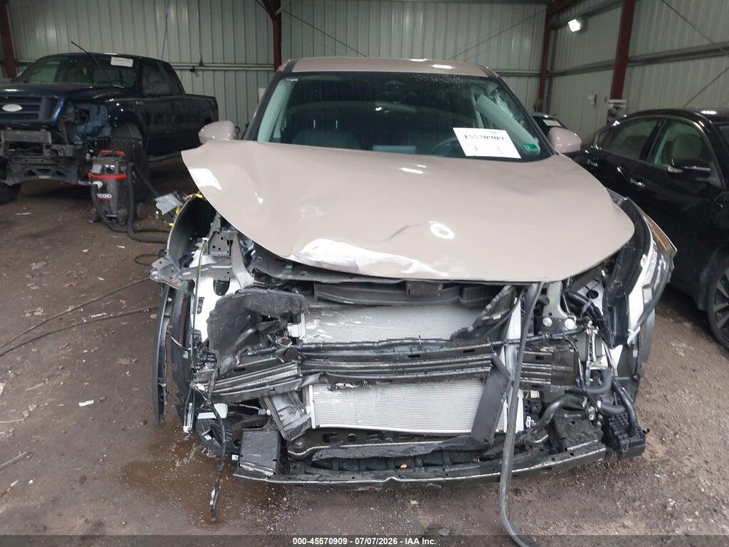5N1BT3BB3SC670476 2025 NISSAN ROGUE photo no. 6