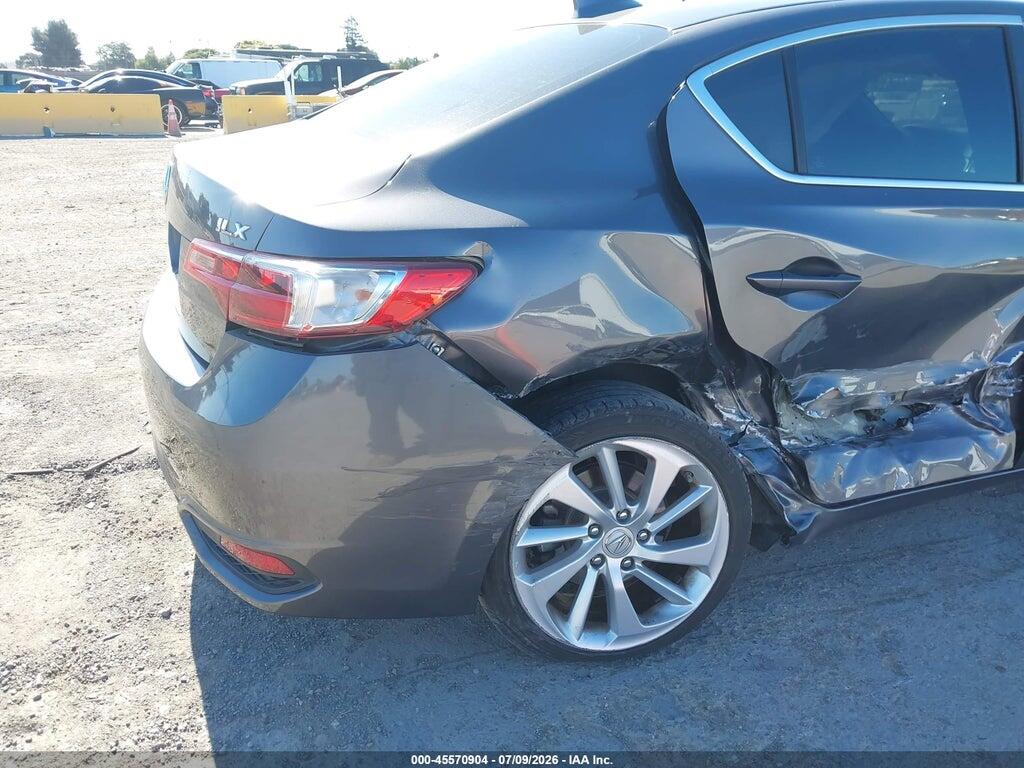 19UDE2F33JA009210 2018 ACURA ILX photo no. 12