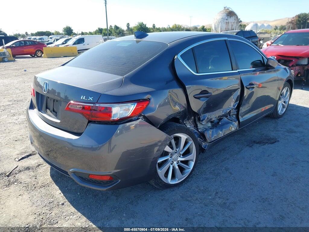 19UDE2F33JA009210 2018 ACURA ILX photo no. 4