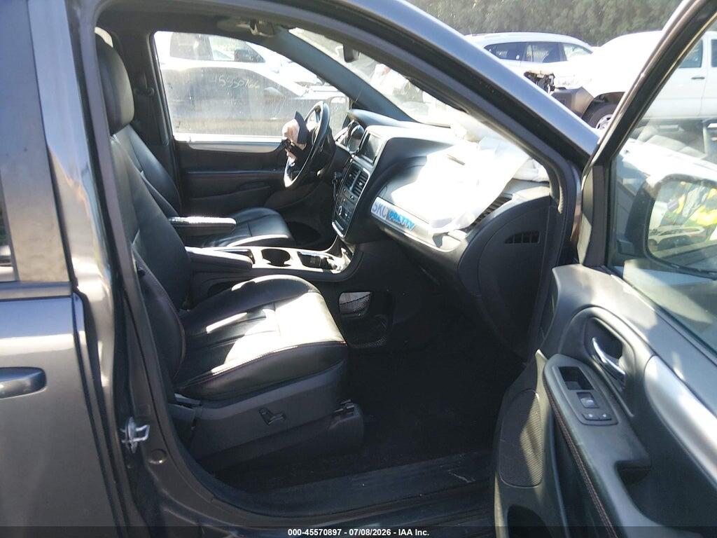 2C4RDGEG0KR659182 2019 DODGE GRAND CARAVAN photo no. 5