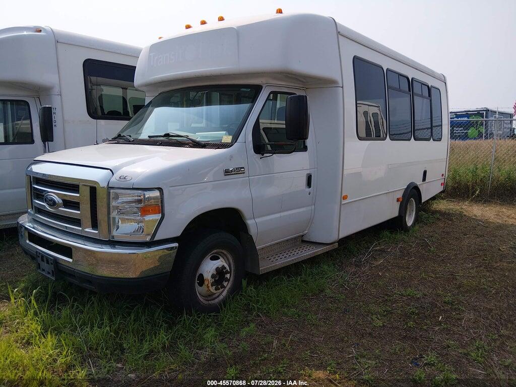 1FDFE4FS3JDC17446 2018 FORD E-450 CUTAWAY photo no. 2