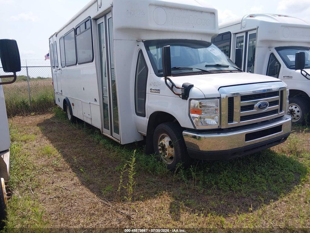 1FDFE4FS5JDC37908 2018 FORD E-450 CUTAWAY photo no. 1