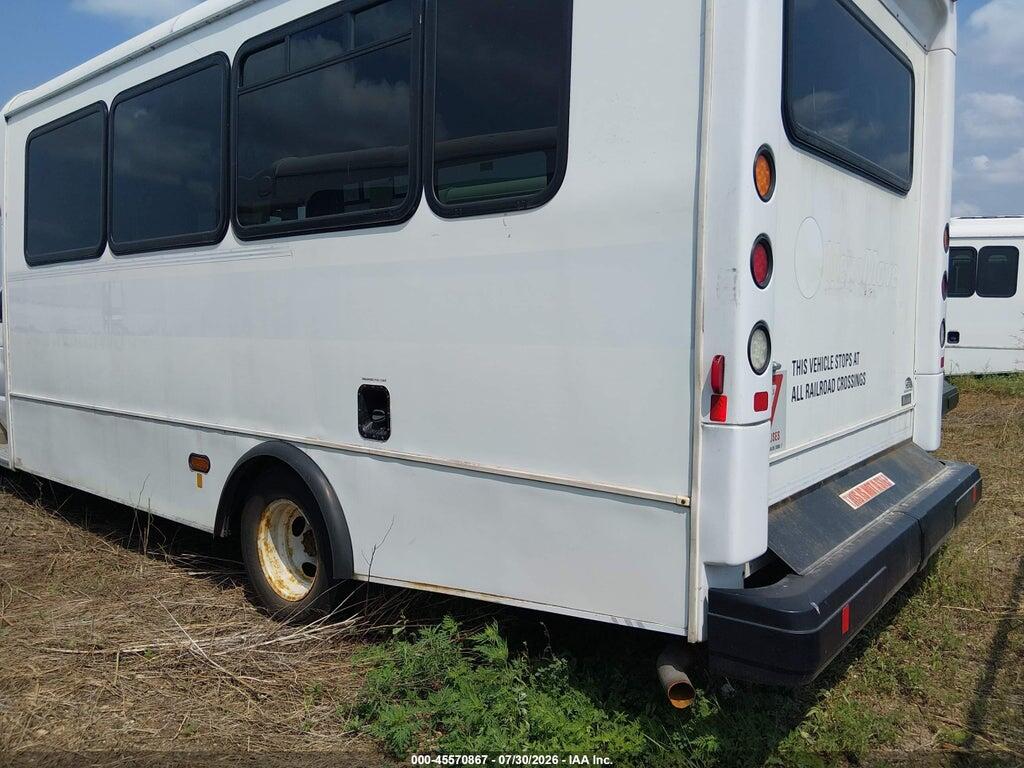 1FDFE4FS5JDC37908 2018 FORD E-450 CUTAWAY photo no. 3