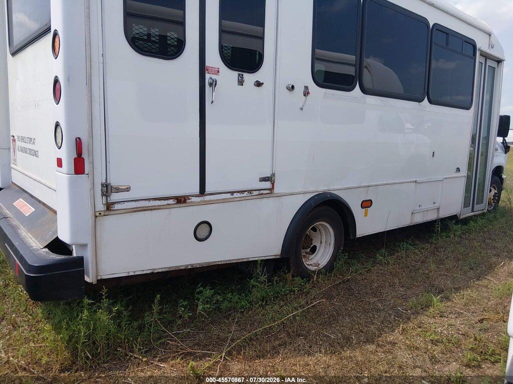 1FDFE4FS5JDC37908 2018 FORD E-450 CUTAWAY photo no. 4
