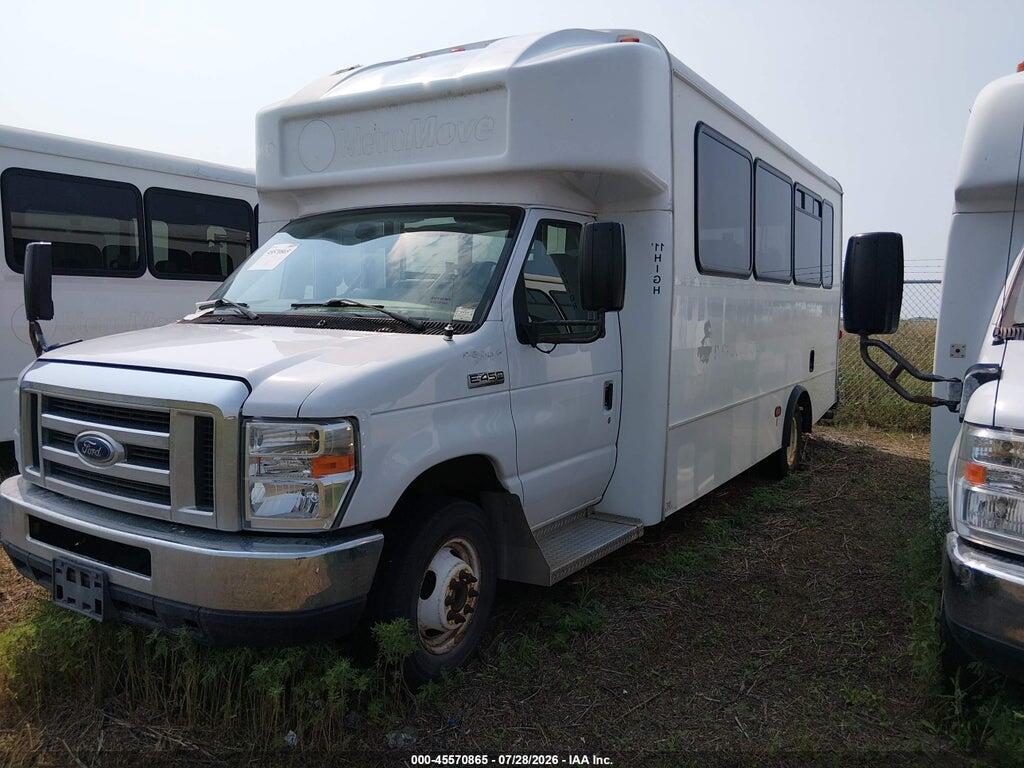 1FDFE4FS3JDC37292 2018 FORD E-450 CUTAWAY photo no. 2