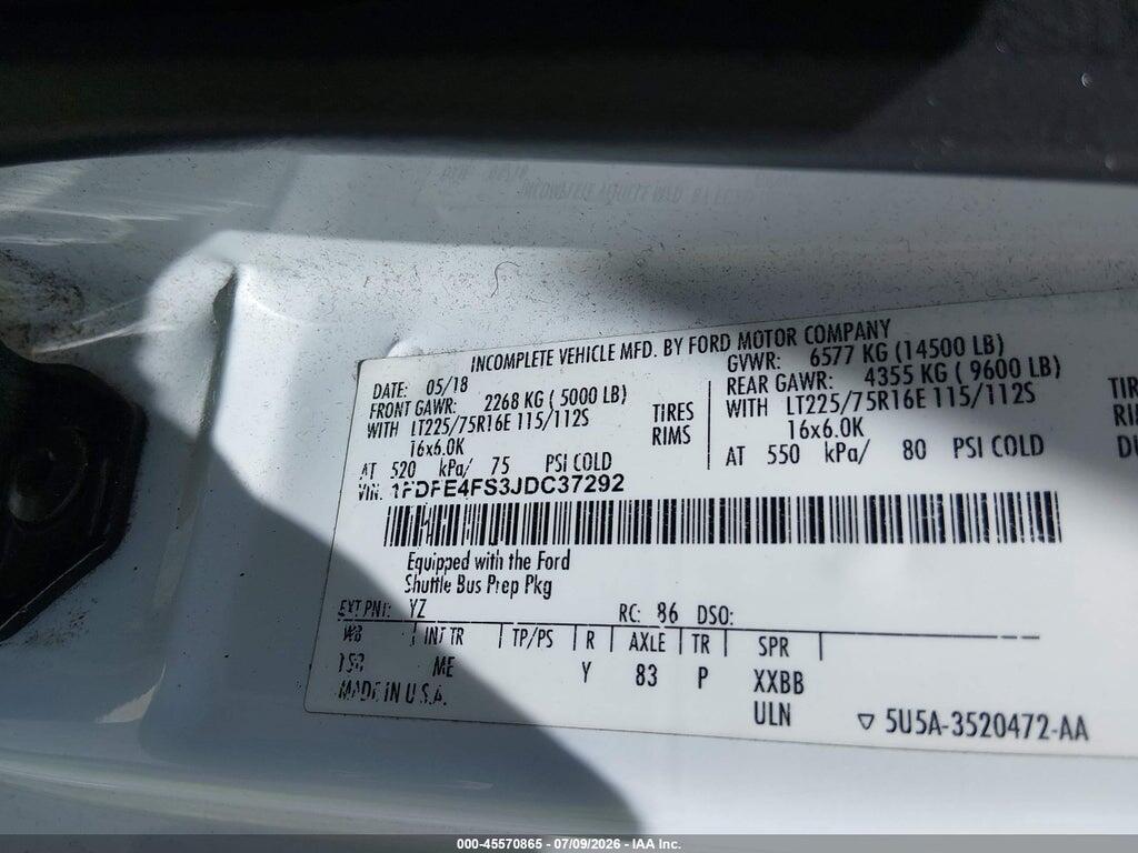 1FDFE4FS3JDC37292 2018 FORD E-450 CUTAWAY photo no. 8