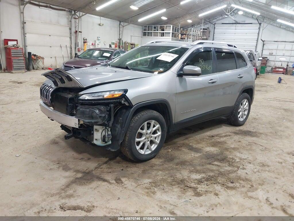 1C4PJMCS5HW570830 2017 JEEP CHEROKEE photo no. 2