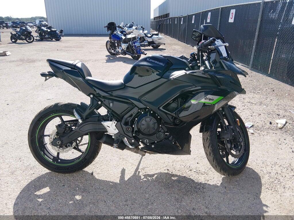 ML5EXER16SDAE1778 2025 KAWASAKI EX650 photo no. 12