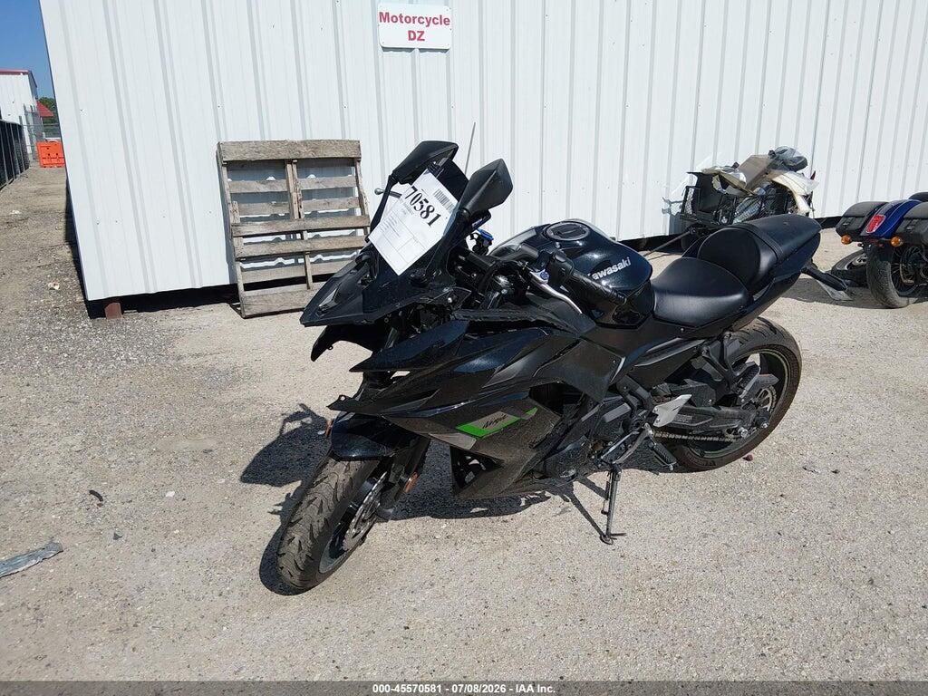 ML5EXER16SDAE1778 2025 KAWASAKI EX650 photo no. 2