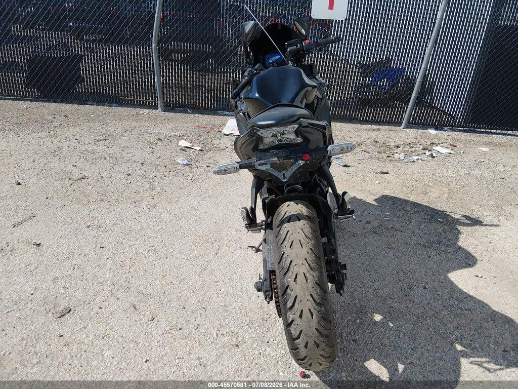 ML5EXER16SDAE1778 2025 KAWASAKI EX650 photo no. 6