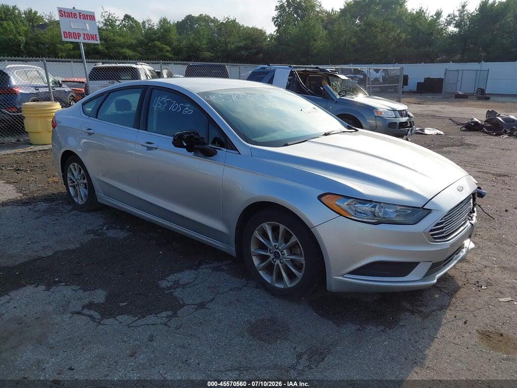 3FA6P0H77HR235603 2017 FORD FUSION photo no. 1