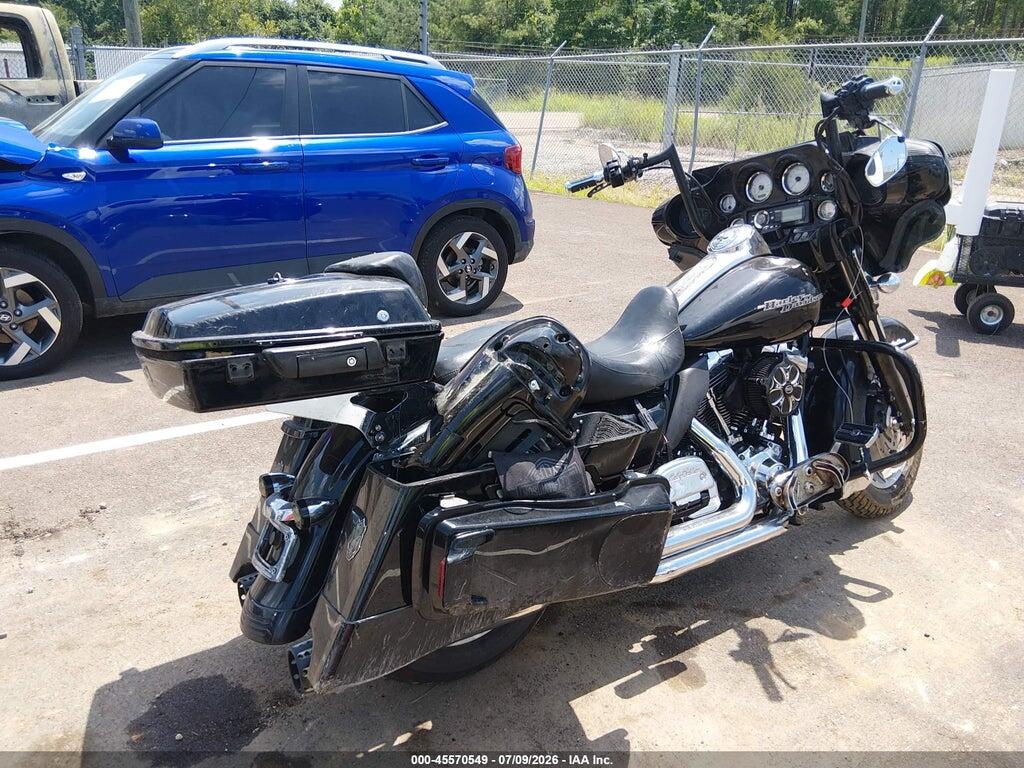 1HD1KBM13DB610965 2013 HARLEY-DAVIDSON FLHX photo no. 4