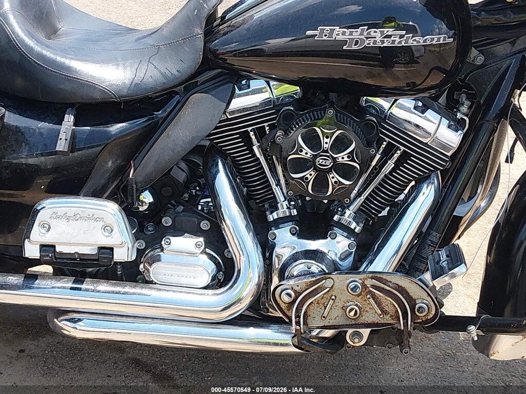 1HD1KBM13DB610965 2013 HARLEY-DAVIDSON FLHX photo no. 8