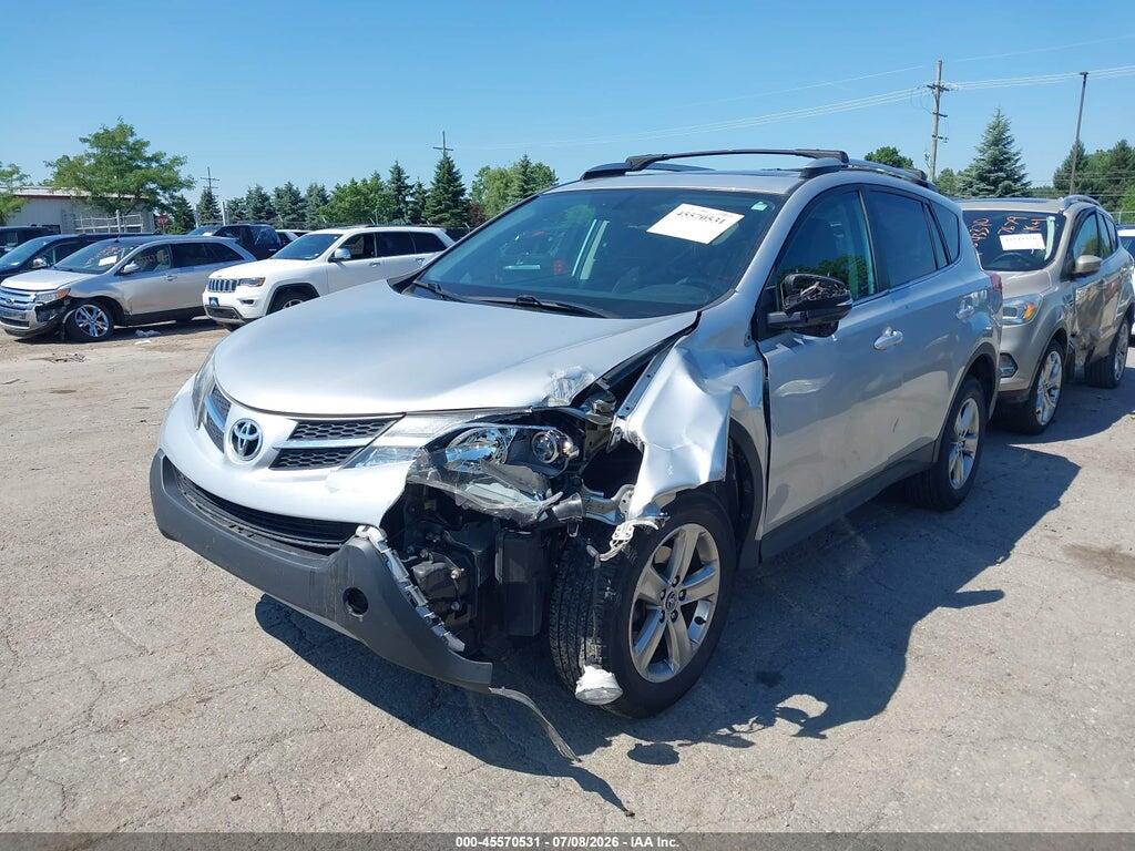 2T3RFREV2FW394944 2015 TOYOTA RAV4 photo no. 2