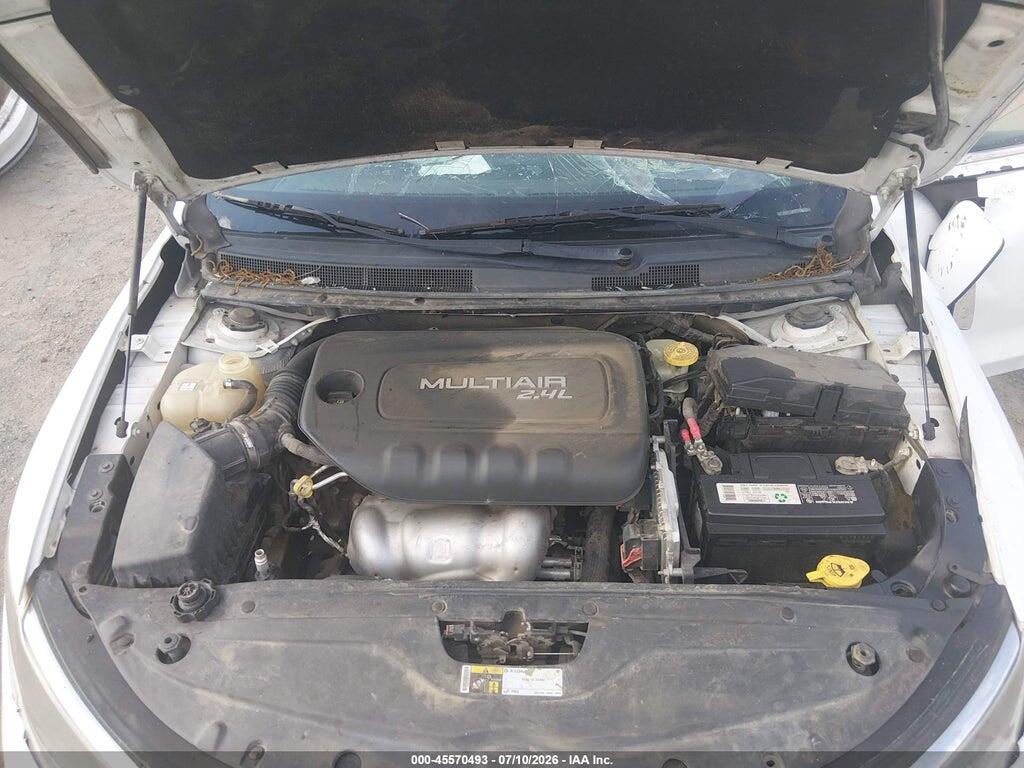 1C3CCCABXFN588432 2015 CHRYSLER 200 photo no. 10