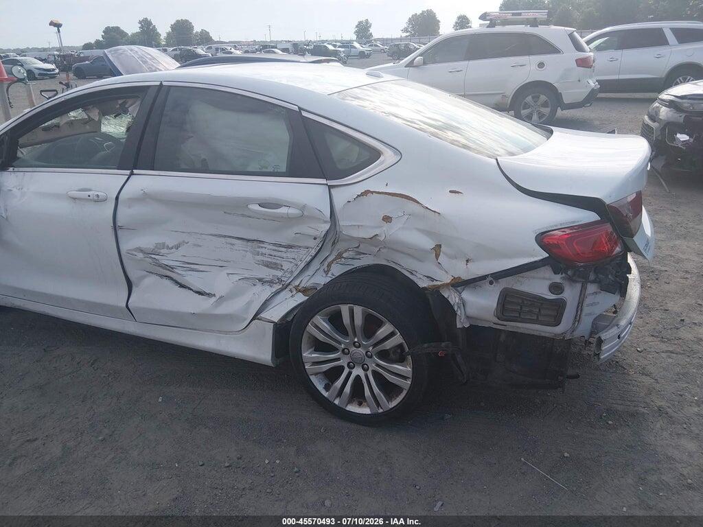 1C3CCCABXFN588432 2015 CHRYSLER 200 photo no. 6
