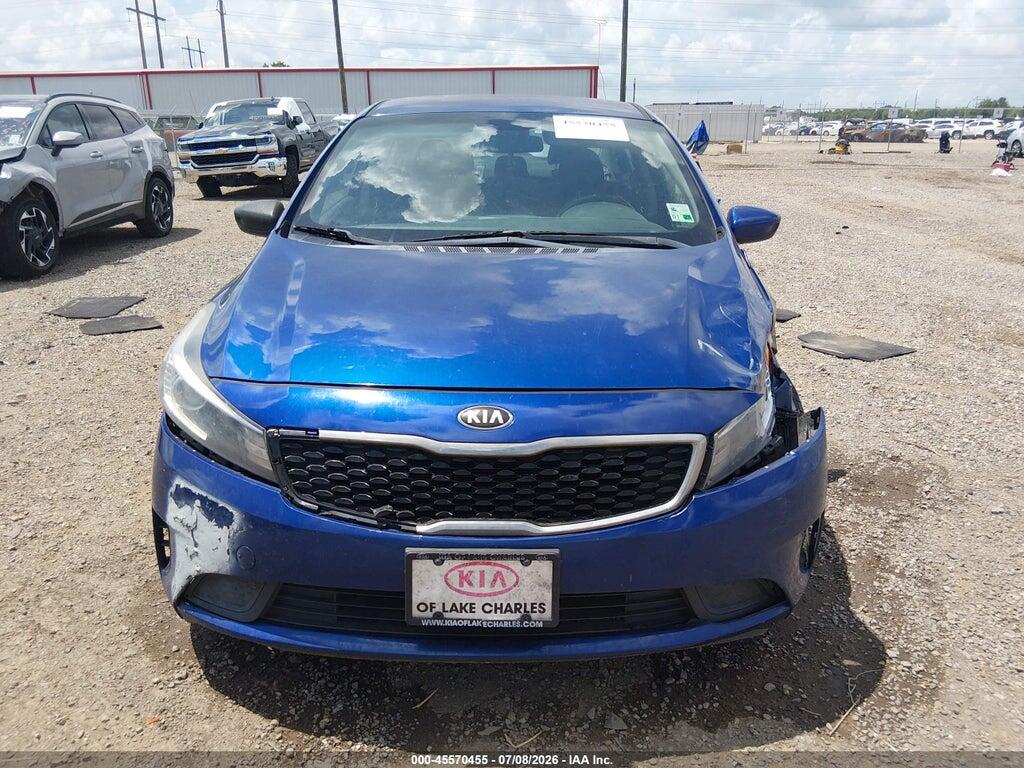 3KPFL4A76JE224936 2018 KIA FORTE photo no. 12