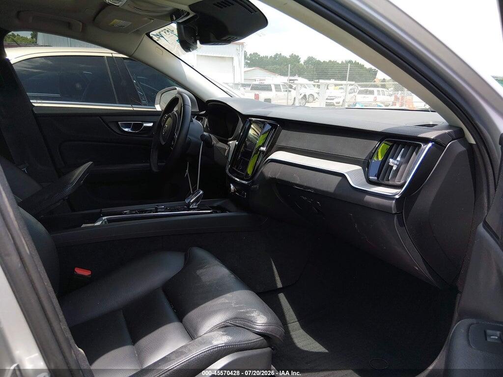 7JRL12FL2NG192142 2022 VOLVO S60 photo no. 5