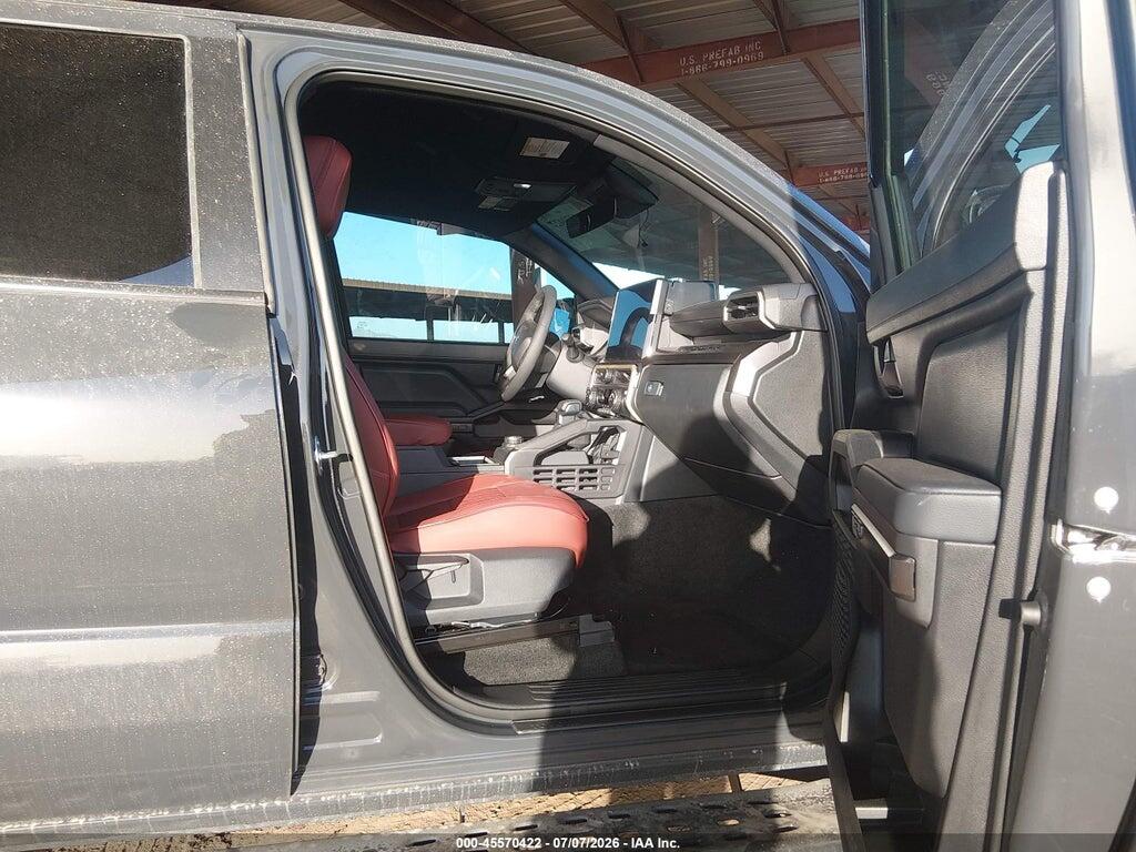 3TYLC5LN2ST045440 2025 TOYOTA TACOMA HYBRID photo no. 5