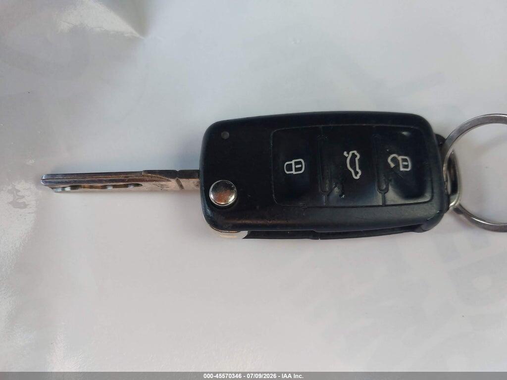 1VWBN7A30CC012953 2012 VOLKSWAGEN PASSAT photo no. 11
