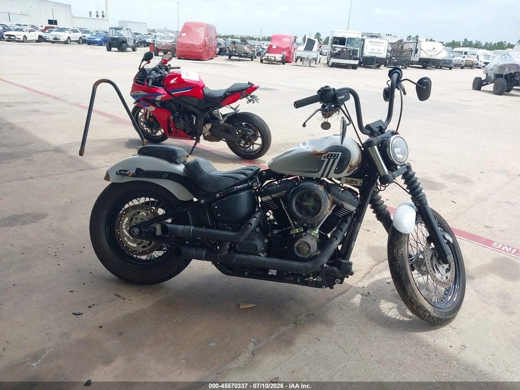 1HD1YJJ12KC023936 2019 HARLEY-DAVIDSON FXBB photo no. 12