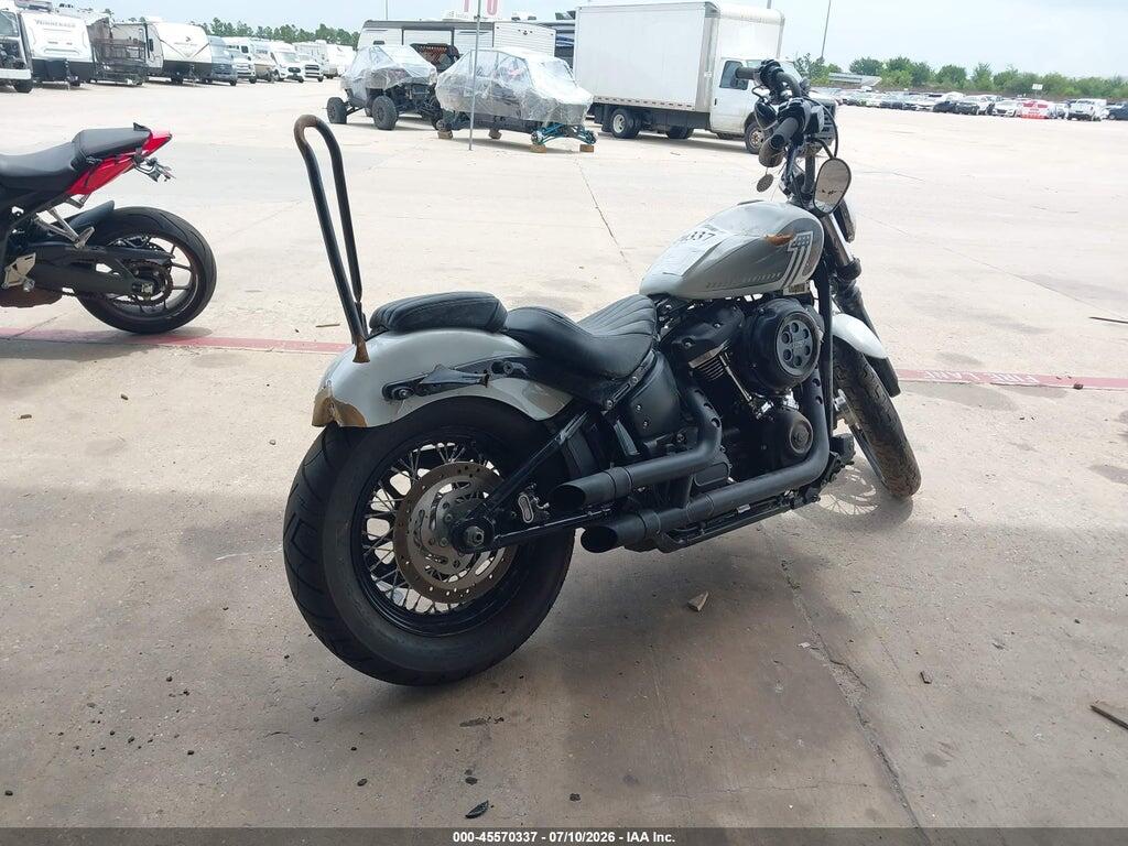 1HD1YJJ12KC023936 2019 HARLEY-DAVIDSON FXBB photo no. 4