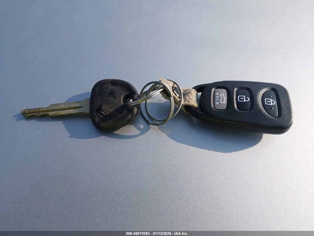 5NPDH4AE4EH484258 2014 HYUNDAI ELANTRA photo no. 11