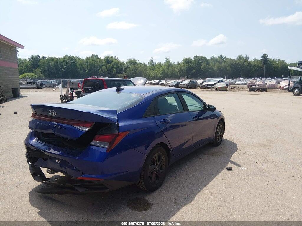 KMHLM4AG9PU455125 2023 HYUNDAI ELANTRA photo no. 4