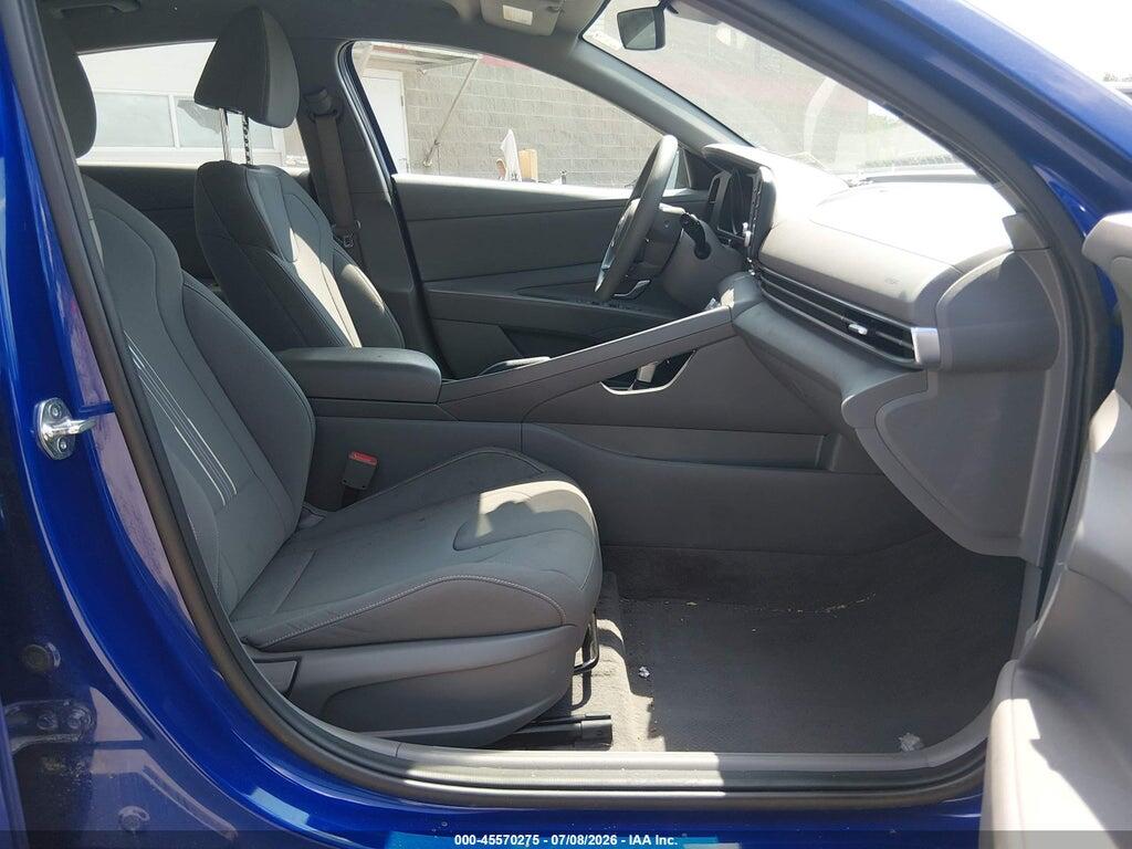 KMHLM4AG9PU455125 2023 HYUNDAI ELANTRA photo no. 5