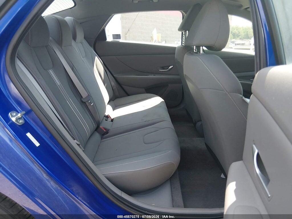 KMHLM4AG9PU455125 2023 HYUNDAI ELANTRA photo no. 8