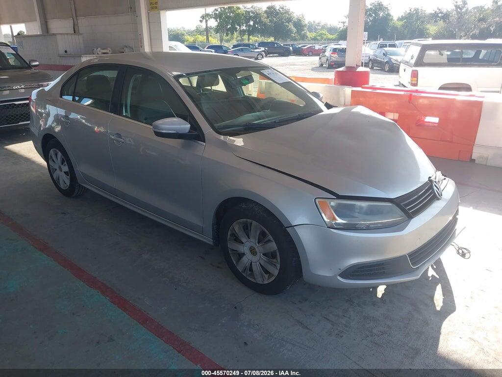 3VWDP7AJ1DM214766 2013 VOLKSWAGEN JETTA photo no. 1