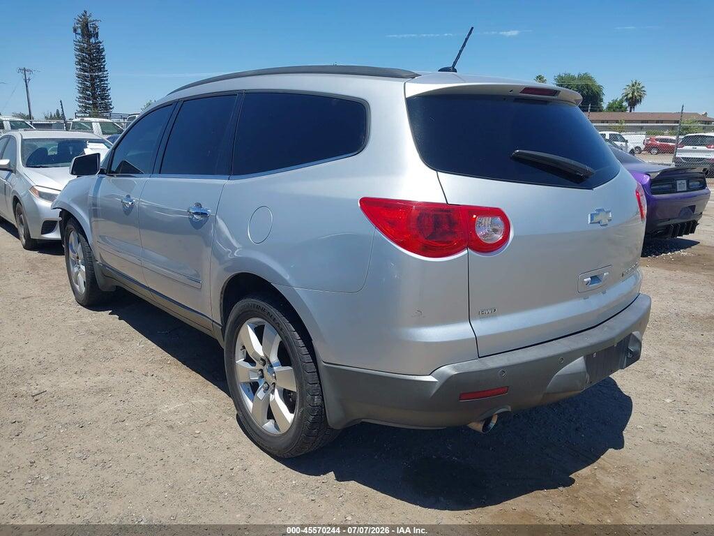 1GNKVLED0CJ102136 2012 CHEVROLET TRAVERSE photo no. 3