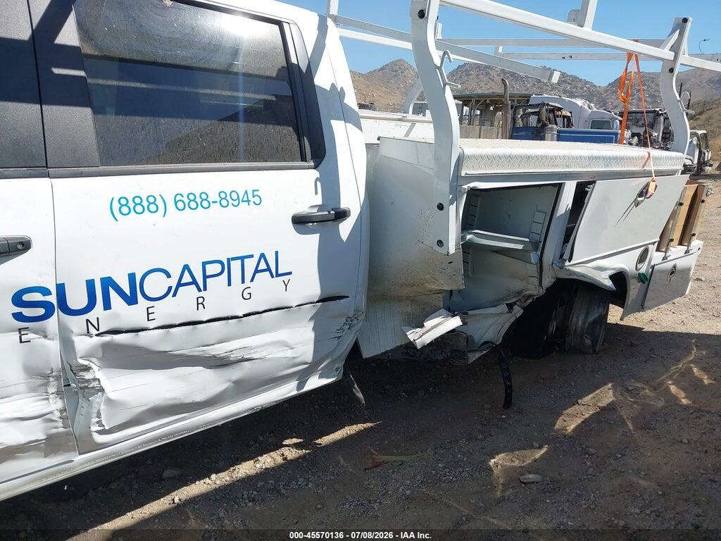 1GB4AREY7SF136132 2025 CHEVROLET SILVERADO 3500HD CHASSIS photo no. 11