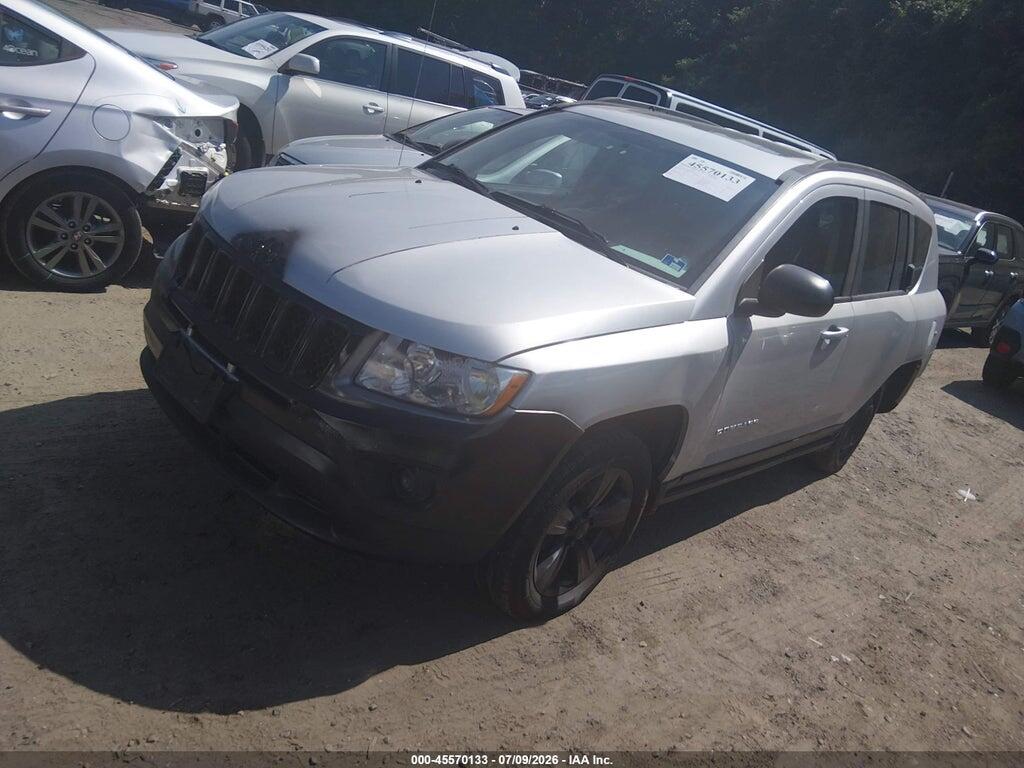1J4NF1FB0BD281449 2011 JEEP COMPASS photo no. 2