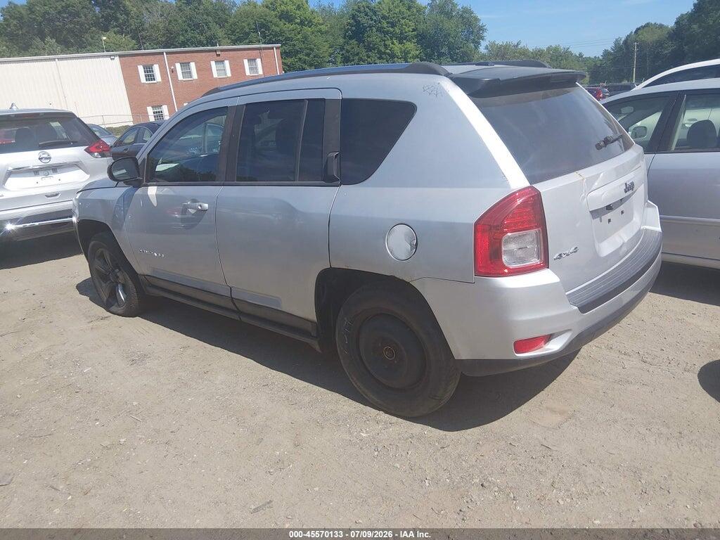 1J4NF1FB0BD281449 2011 JEEP COMPASS photo no. 3
