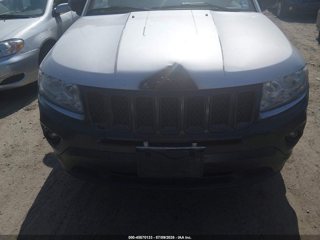 1J4NF1FB0BD281449 2011 JEEP COMPASS photo no. 6
