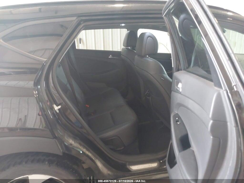 KM8J3CA29GU250879 2016 HYUNDAI TUCSON photo no. 8