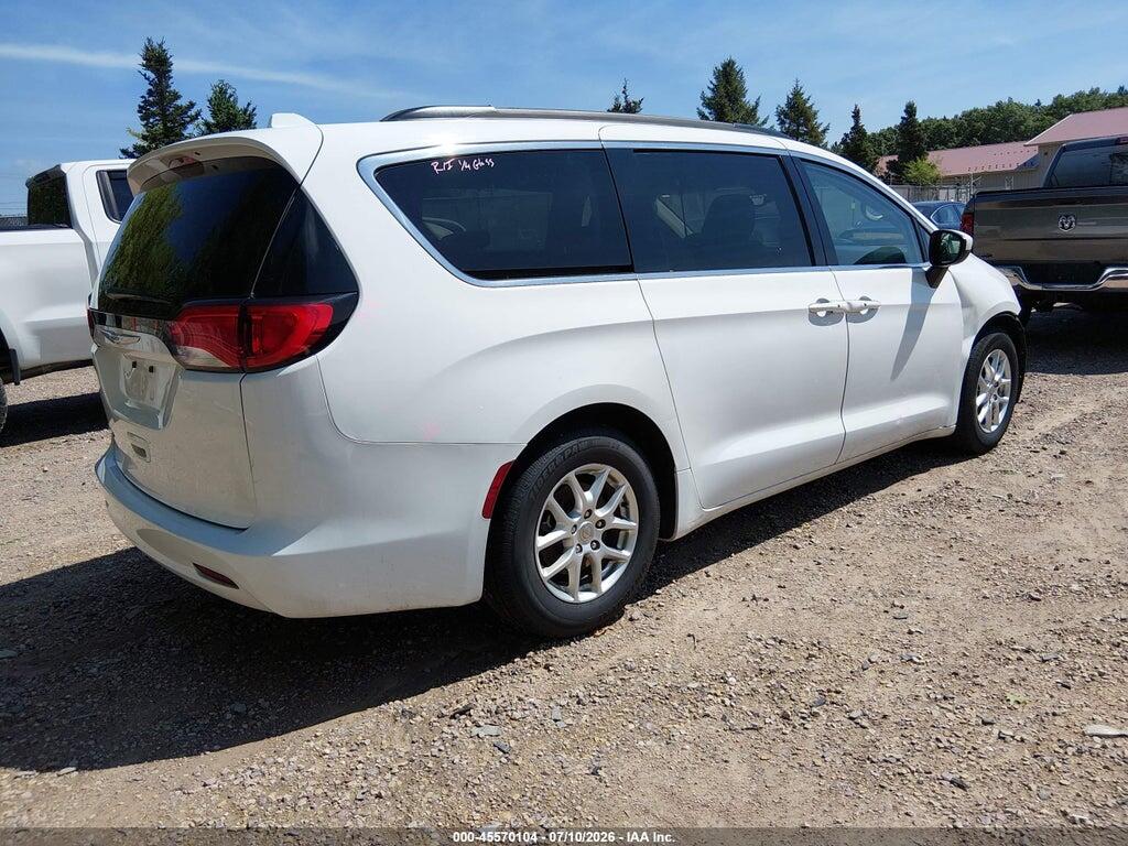 2C4RC1DG2LR261281 2020 CHRYSLER VOYAGER photo no. 4