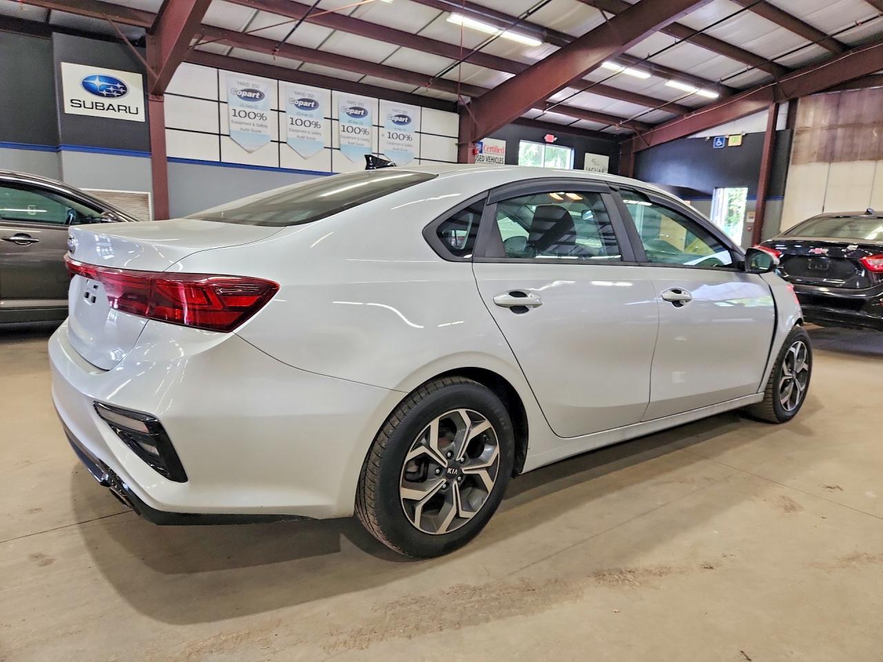 2019 KIA FORTE LXS — Фото 3 из 12