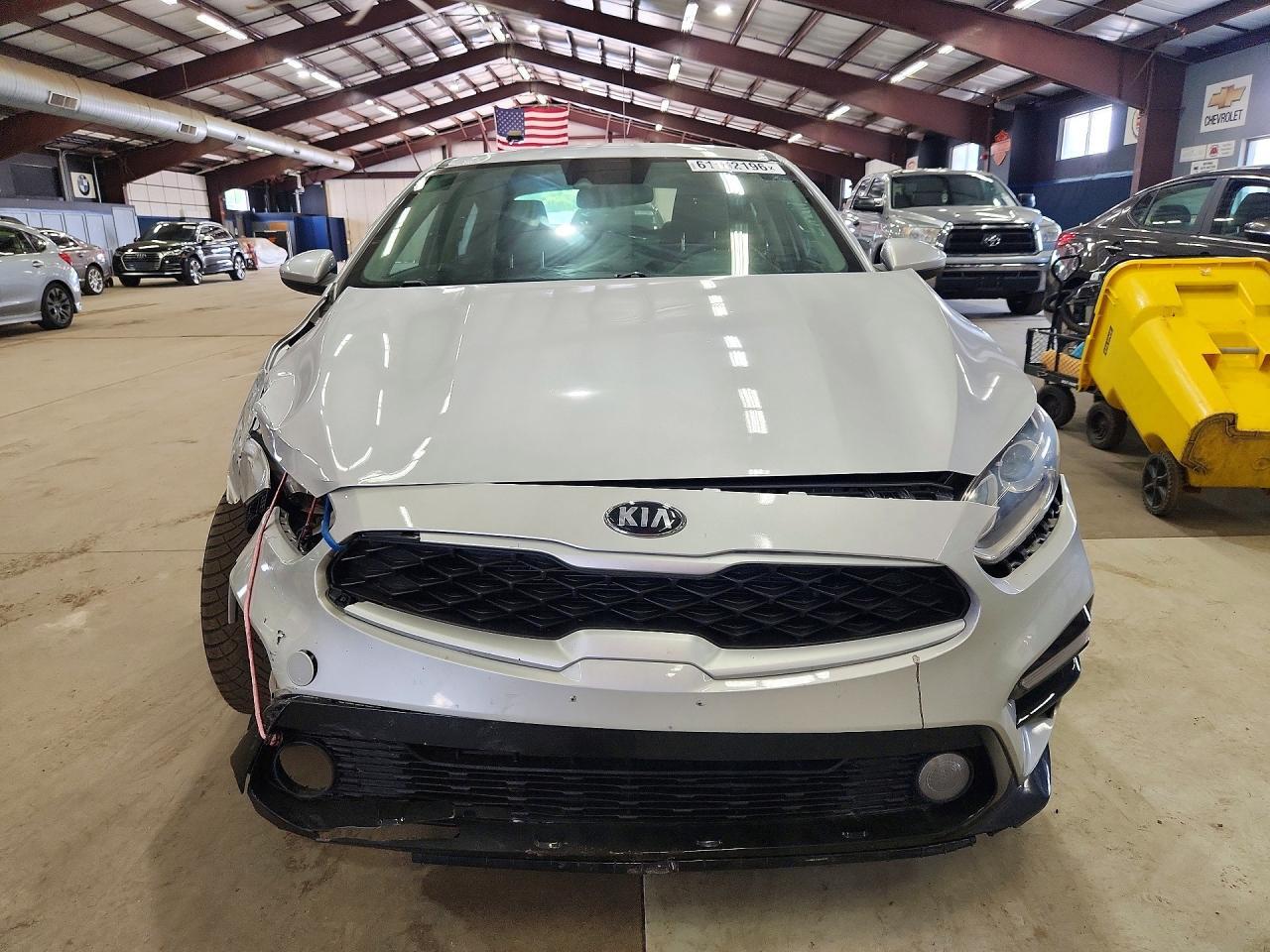 2019 KIA FORTE LXS — Фото 5 из 12
