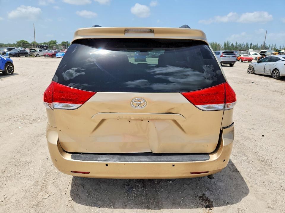 2014 TOYOTA SIENNA XLE 8-PASSENGER — Фото 6 из 13