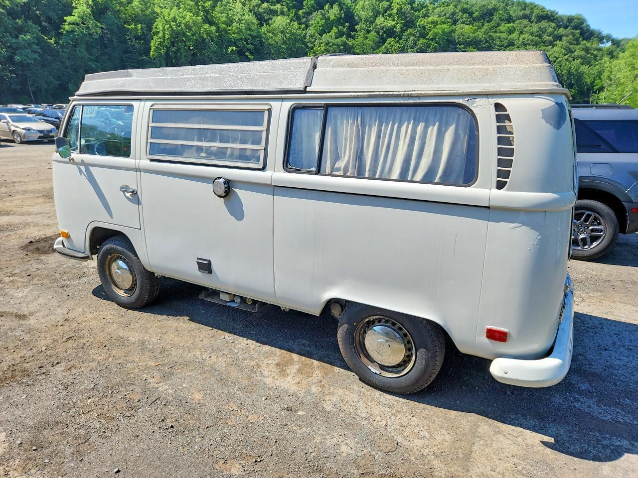 1970 VOLKSWAGEN TRANSPORTER — Фото 2 из 13