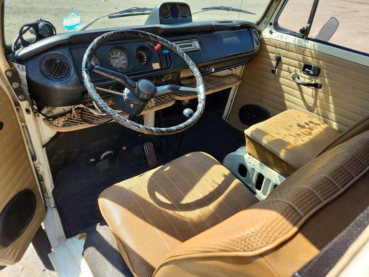 1970 VOLKSWAGEN TRANSPORTER — Фото 8 из 13