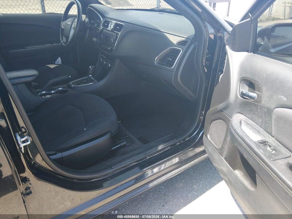 1C3CCBBB7EN183717 2014 CHRYSLER 200 photo no. 5