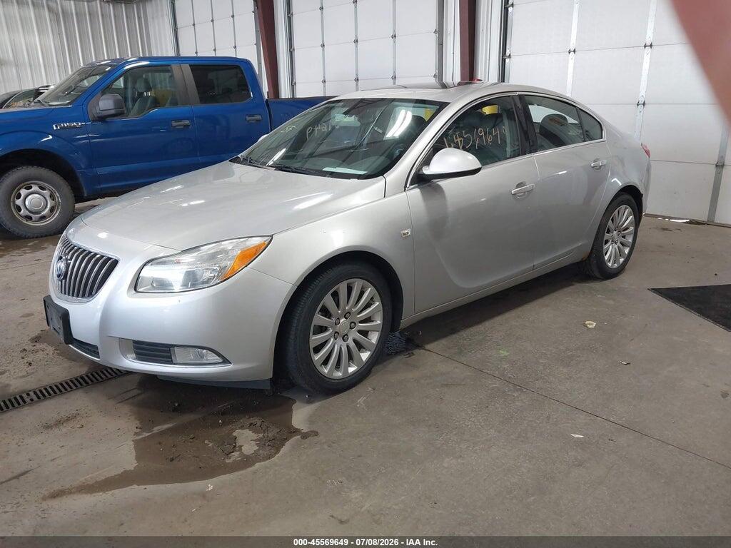 2G4GS5EC5B9186891 2011 BUICK REGAL photo no. 2
