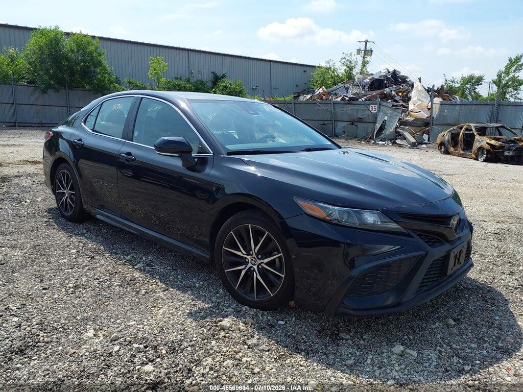 4T1G11AK0MU588235 2021 TOYOTA CAMRY photo no. 1